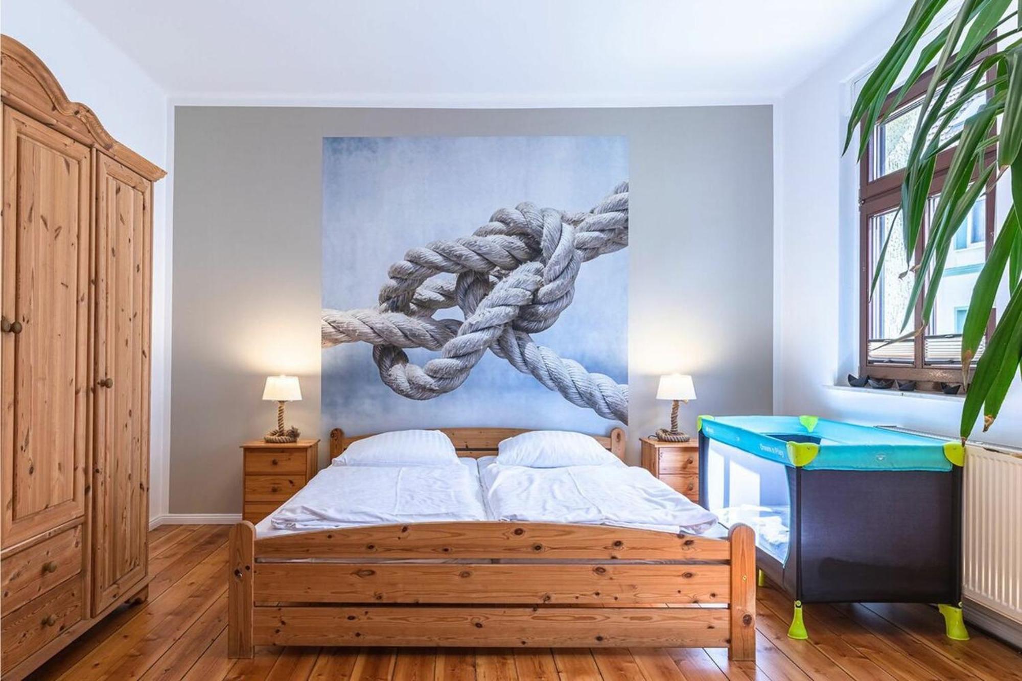 Hafenhaus Bootsquartier Apartman Waren  Kültér fotó